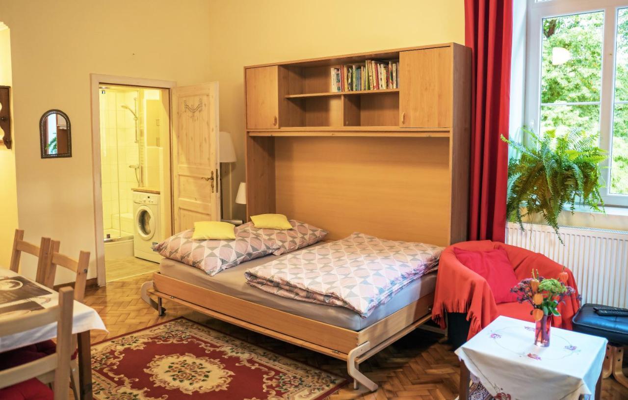 Bed & Breakfast - Warnileg Bed and Breakfast Εξωτερικό φωτογραφία